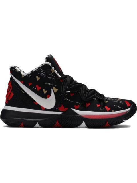Nike Nike Kyrie 5 Sneaker Room Mom Black