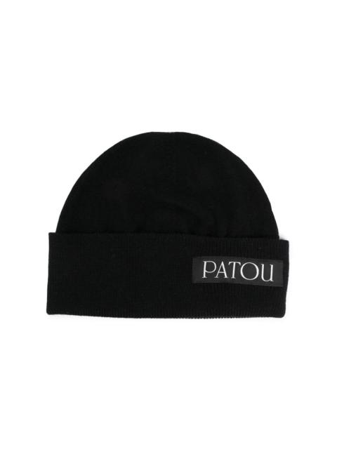 PATOU logo-patch ribbed-knit beanie