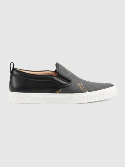 GUCCI Men's GG slip-on sneaker with tigers