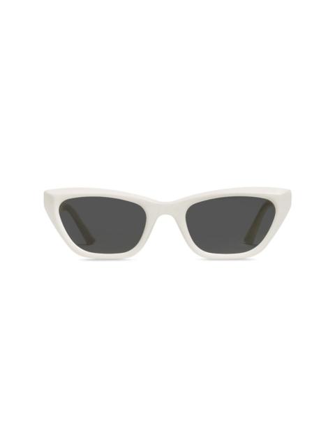 Oboe cat-eye frame sunglasses