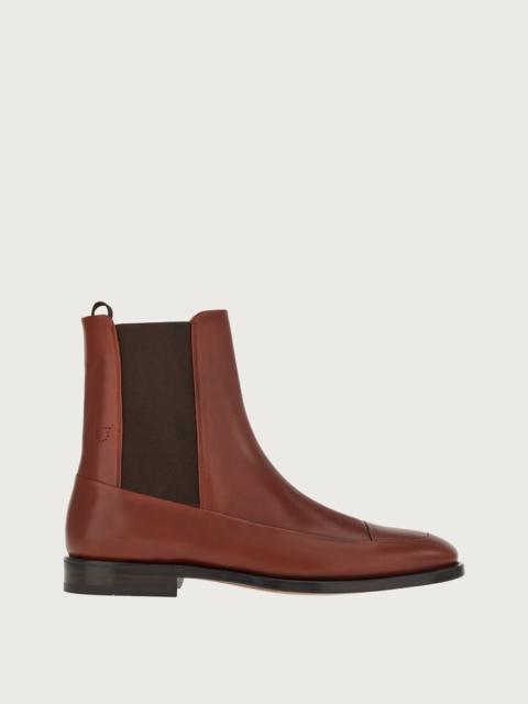 FERRAGAMO CHELSEA BOOT