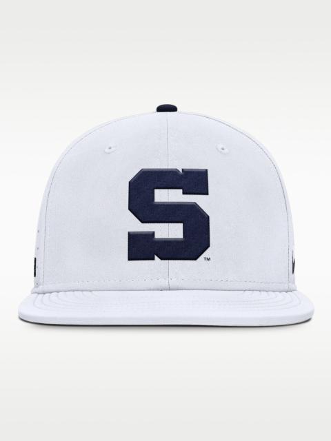 Nike Penn State Nittany Lions Dugout True Men’s Nike Dri-FIT College Fitted Hat