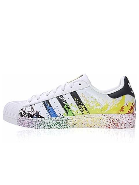 adidas adidas Superstar 배드 신발 '화이트 블랙 멀티 컬러' D70351