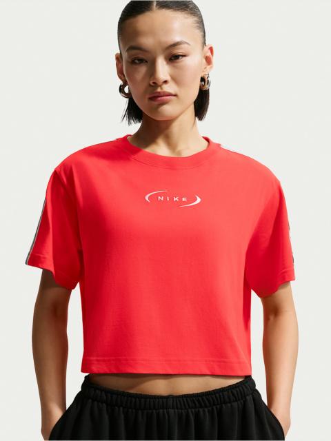 Nike Nike Sportswear Classic Women's Loose Cropped T-Shirt