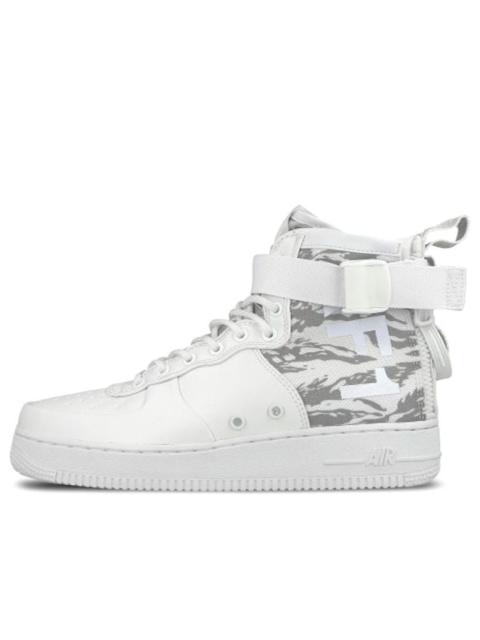 Nike Nike SF Air Force 1 Mid 'Winter Camo' AA1129-100