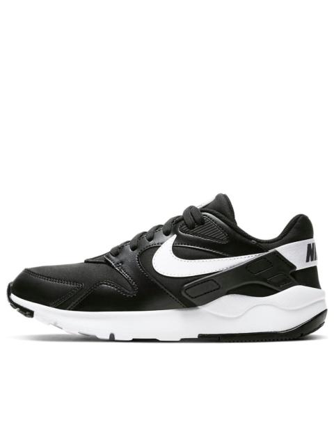 Nike (WMNS) Nike LD Victory 'Black White' AT4441-003