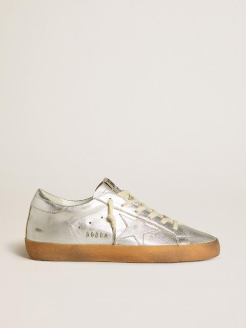 Super-Star in silver metallic leather with leather star and heel tab