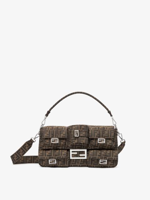 FENDI Maxi Multipocket Baguette FF