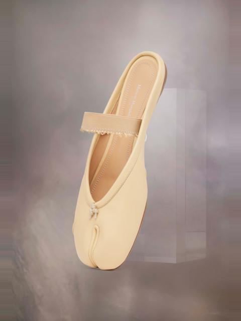 Tabi elastic band mule