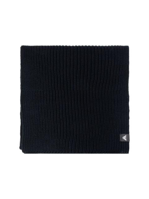 EMPORIO ARMANI logo-patch knitted scarf