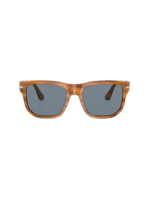 wayfarer-frame tinted sunglasses