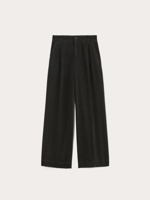 EVERLANE THE TROUSER IN BUTTERSOFT