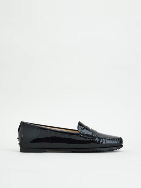 CITY GOMMINO DRIVING SHOES IN PATENT LEATHER - BLACK