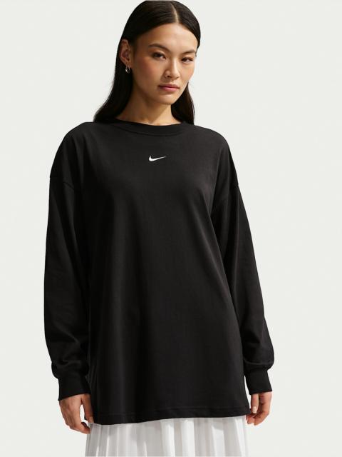Nike Sportswear Women's Oversized Long-Sleeve T-Shirt