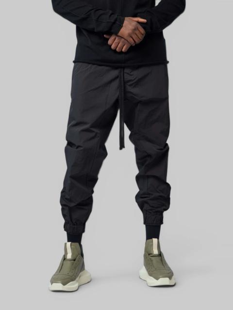 thom/krom M P 66