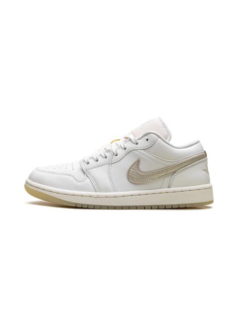 Jordan Jordan 1 Low SE WMNS "Metallic Team Gold" HV5157 100