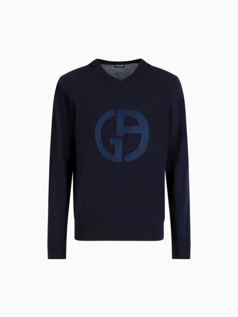 V-NECK JUMPER IN VIRGIN WOOL AND CASHMERE