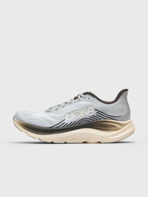 HOKA CLIFTON 11