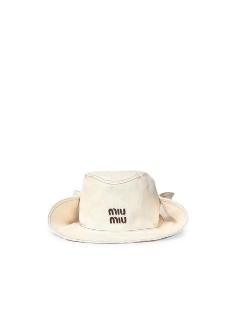 Miu Miu logo-detail hat