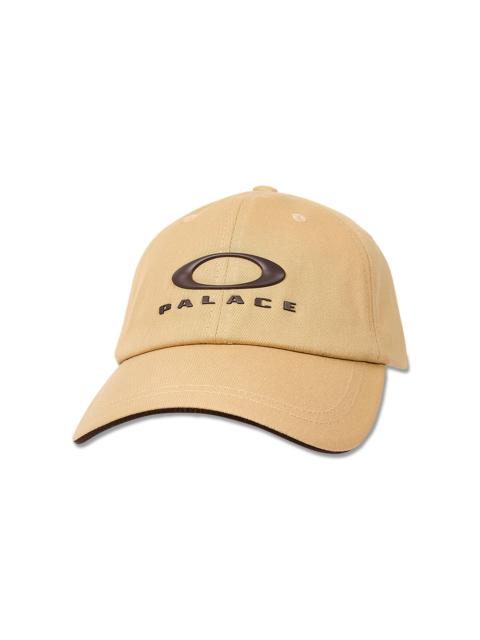 PALACE TRI-FERG PATCH BEANIE DESERT DPM CAMO | REVERSIBLE