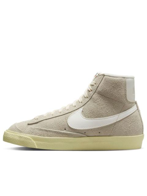 (WMNS) Nike Blazer Mid '77 Vintage 'Light Bone Alabaster' DV7006-001