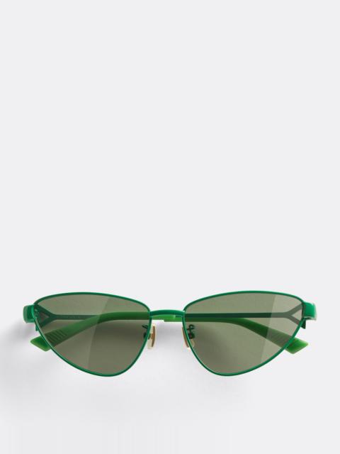 Bottega Veneta Turn Cat-Eye Sunglasses