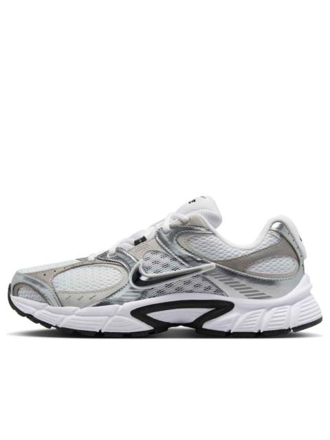 Nike (WMNS) Nike V5 RNR 'White Vast Grey Silver Black' HQ7901-107
