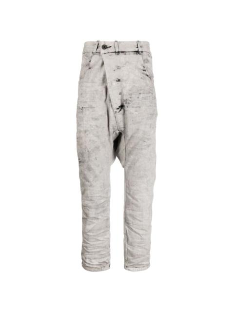 asymmetric-fastening cropped jeans