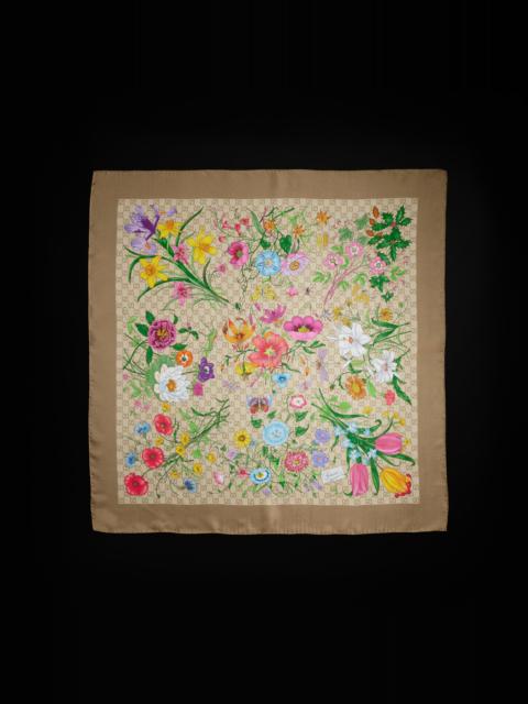 GUCCI Printed GG silk twill carré