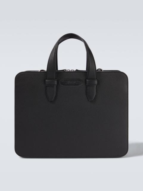 Brioni 로고 돋을새김된 가죽 shortcase