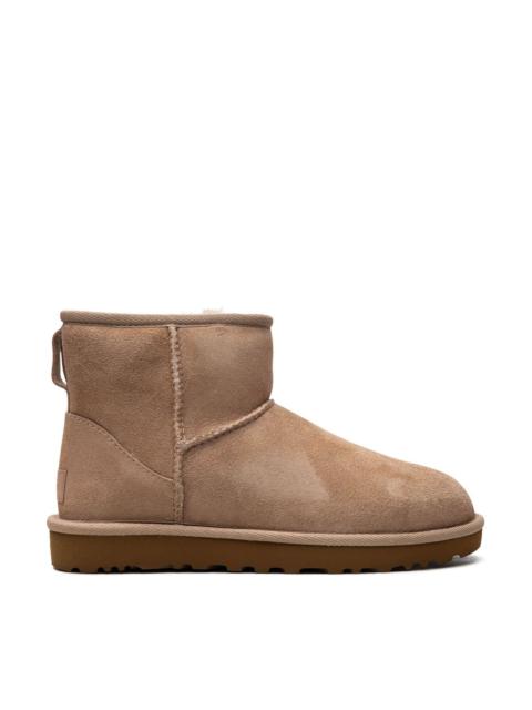 UGG Classic Mini II boots