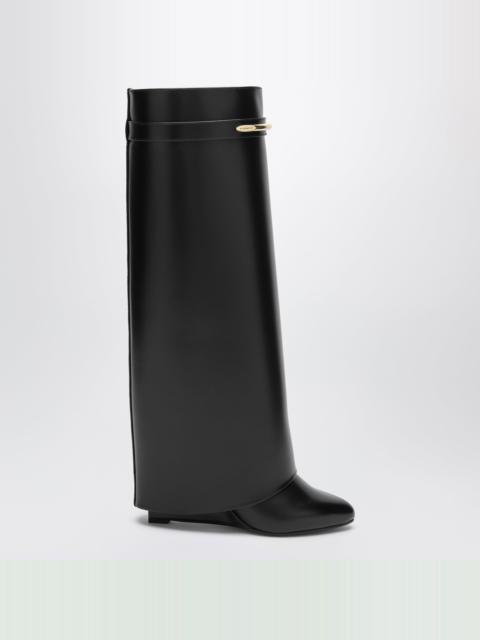 Givenchy Shark Pinch Stiefel aus braunem Leder in Schwarz