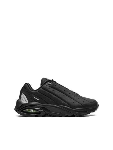 x Drake Hot Step Air Terra Nocta "Triple Black" sneakers