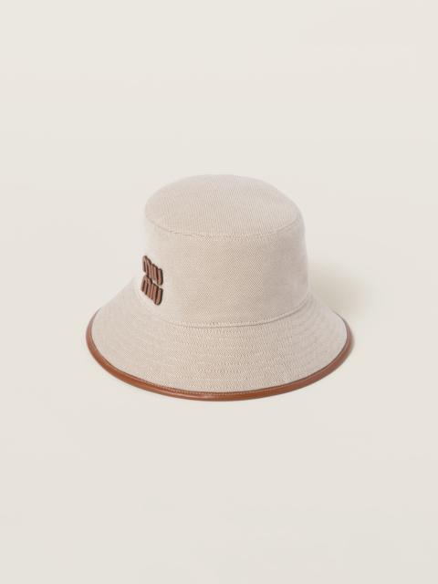 Canvas bucket hat