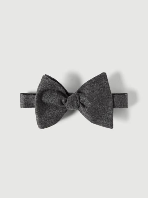 Cashmere and silk lightweight flannel bow tie