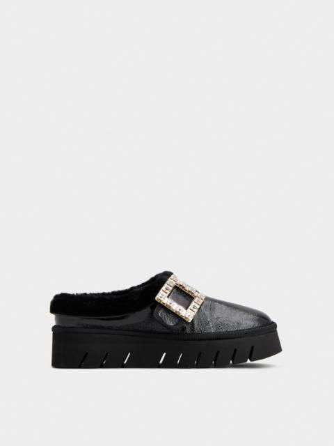 Roger Vivier Viv' Winter Fur Strass Buckle Slippers in Patent Leather