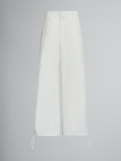WHITE CARGO TROUSERS IN TECHNICAL COTTON-LINEN
