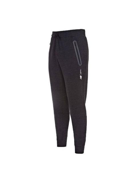 New Balance New Balance Stretch Graphic Logo Fortitech Fleece Track Pants 'Black' MP11143-BKH