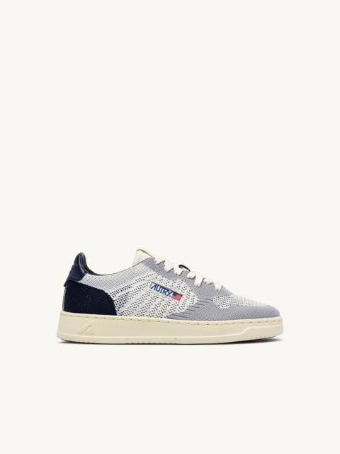 MEDALIST EASEKNIT LOW SNEAKERS IN IVORY WHITE SPACE AND LOFT KNIT