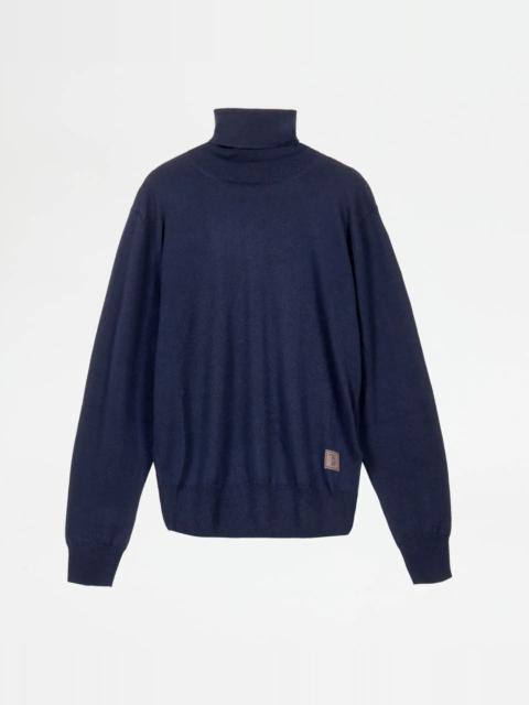 Tod's HIGH NECK JUMPER IN CASHMERE - BLUE