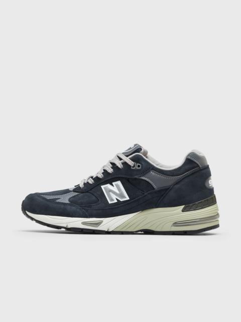 New Balance 991