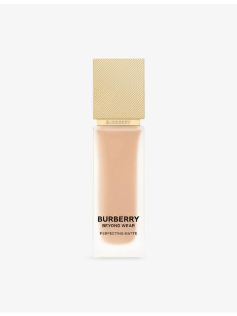 Burberry Beyond Wear Perfecting Matte foundation 30ml