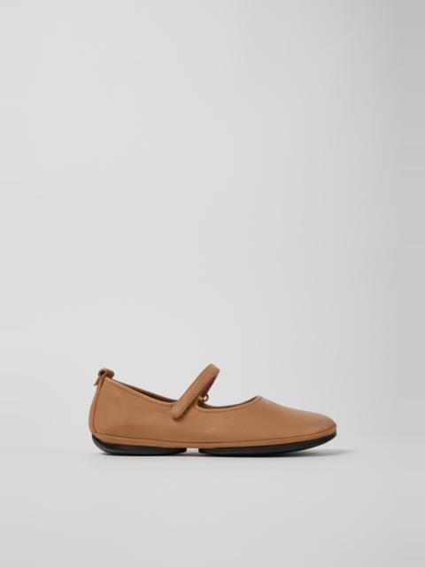 CAMPERLAB Nude Leather Women's Shoe.