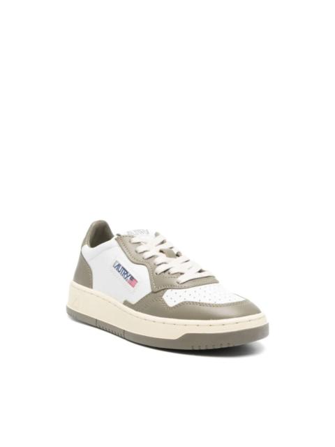 AUTRY Medalist Low sneakers