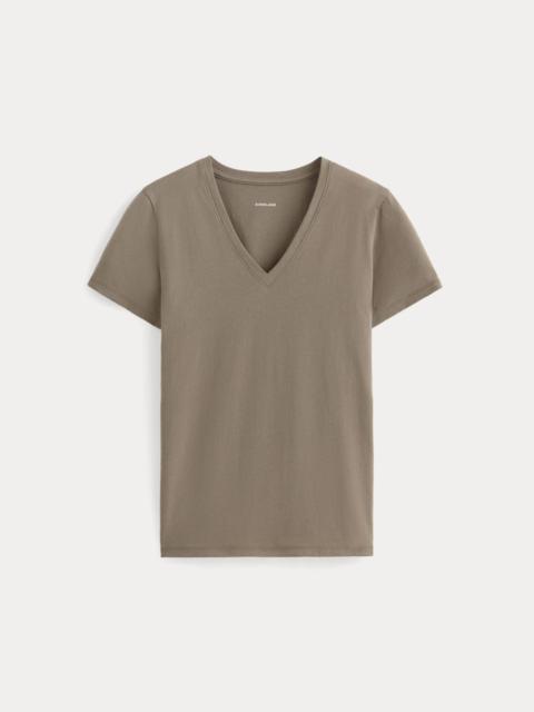 EVERLANE THE SLIM V-NECK TEE IN ESSENTIAL COTTON