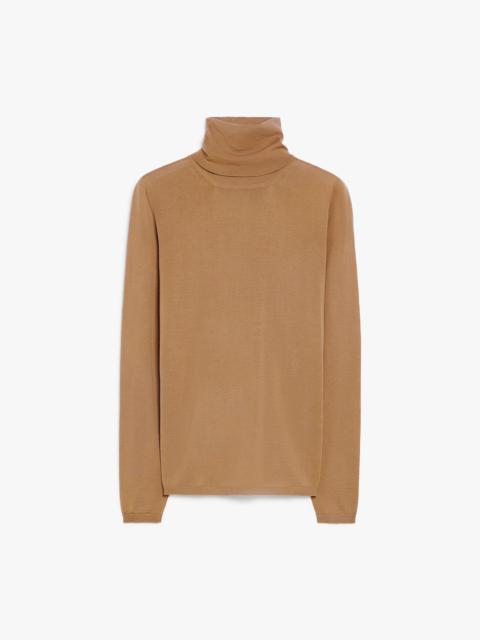 SALUTO Wool turtleneck