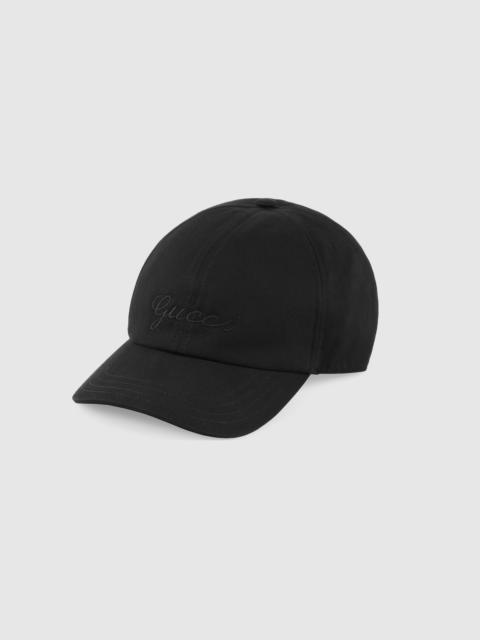 Cotton baseball hat with embroidery