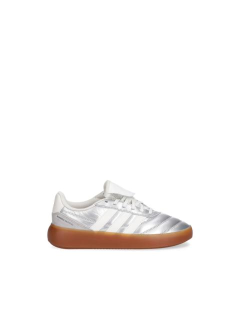 adidas Barreda Mundial three-stripes padded sneakers