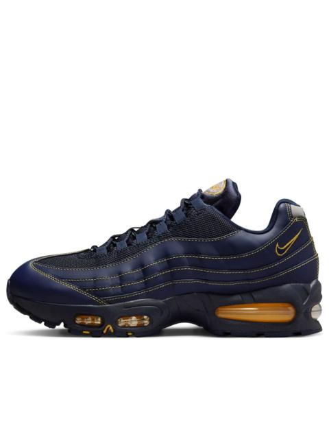 Nike Nike Air Max 95 OG 'Michigan' IB7936-400