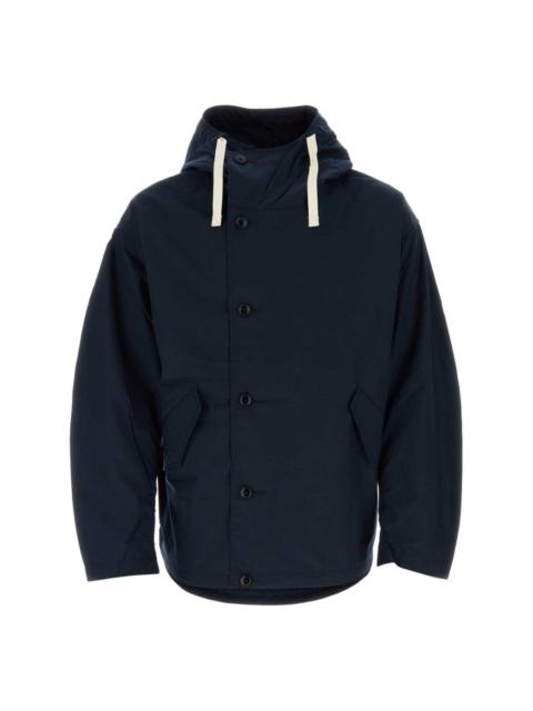 long-sleeved hooded jacket